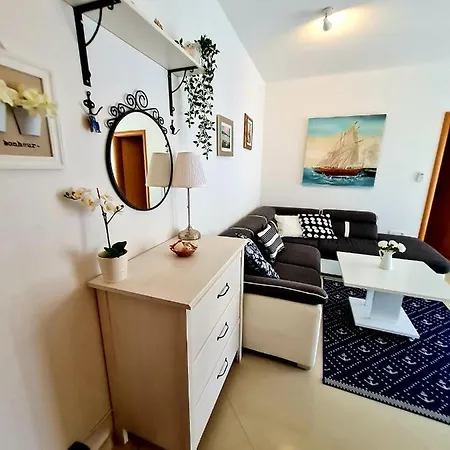 شقة Apartman Anna *