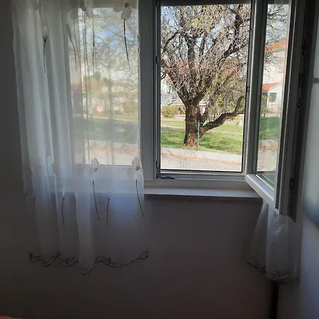Apartman Anna أوروبيتش