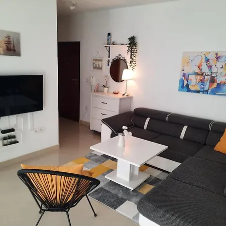 شقة Apartman Anna أوروبيتش