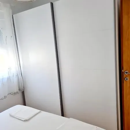 Apartman Anna *